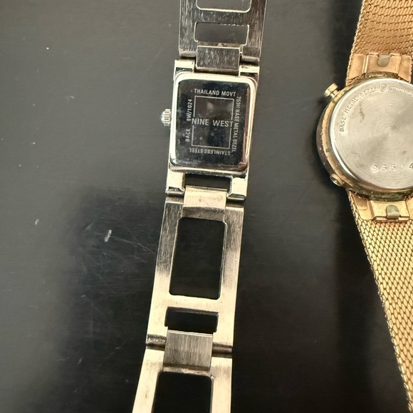 6 Vintage Watches - Picture 6 of 7